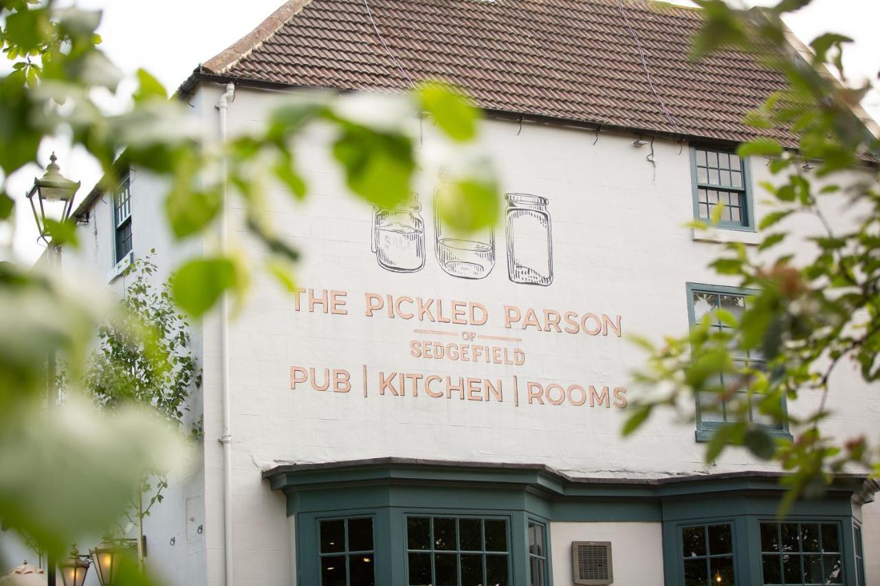 The Pickled Parson Of Sedgefield Hotell Eksteriør bilde
